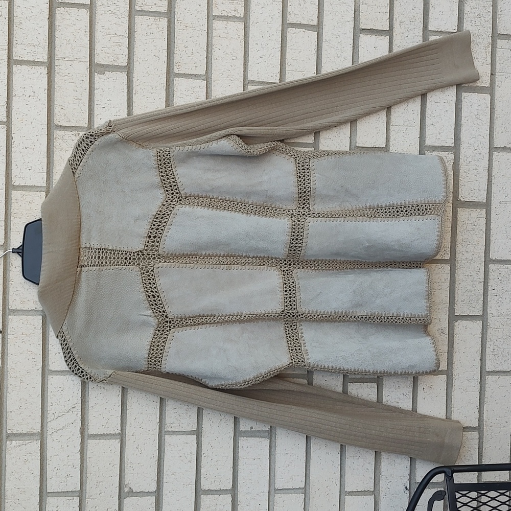 Tan Jacket - Picture 8 of 9